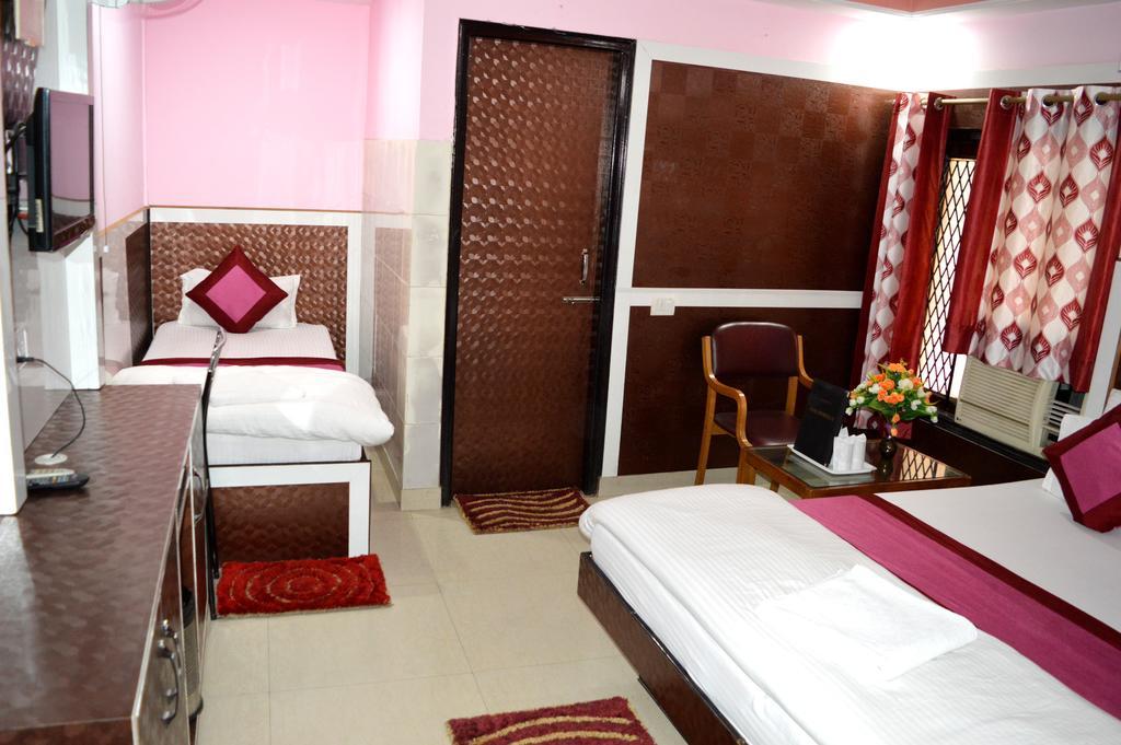 Hotel Su Shree Continental 5 Minutes Walk From New Delhi Railway Station Dış mekan fotoğraf